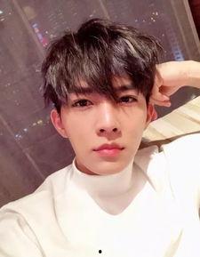 炎亚纶在线吃瓜,揭秘娱乐圈幕后真相