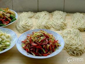 吃瓜吃面的来历,探寻民间美食的起源与传承