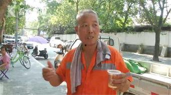 吃瓜路人路过的视频,揭秘幕后故事